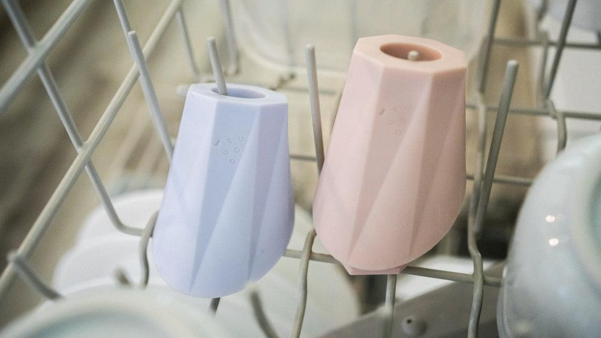 The Ubbe Modern Dog Licking Toy - Image 13